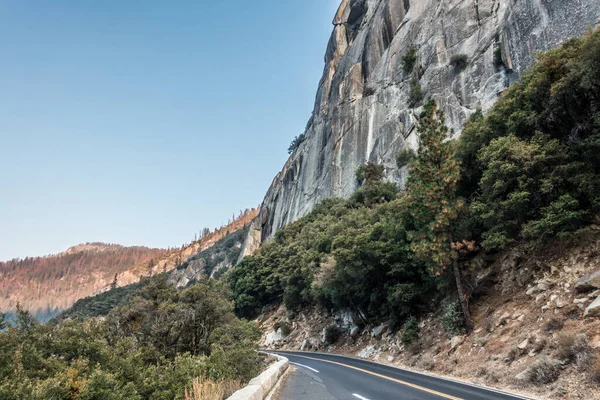 Yosemite Milli Parkı Sabahın Erken Saatlerinde — Stok fotoğraf