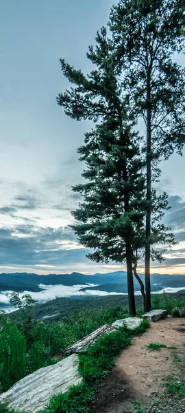 Utsikt Över Sjön Jocassee Vid Solnedgången Från Jumping Rock South — Stockfoto