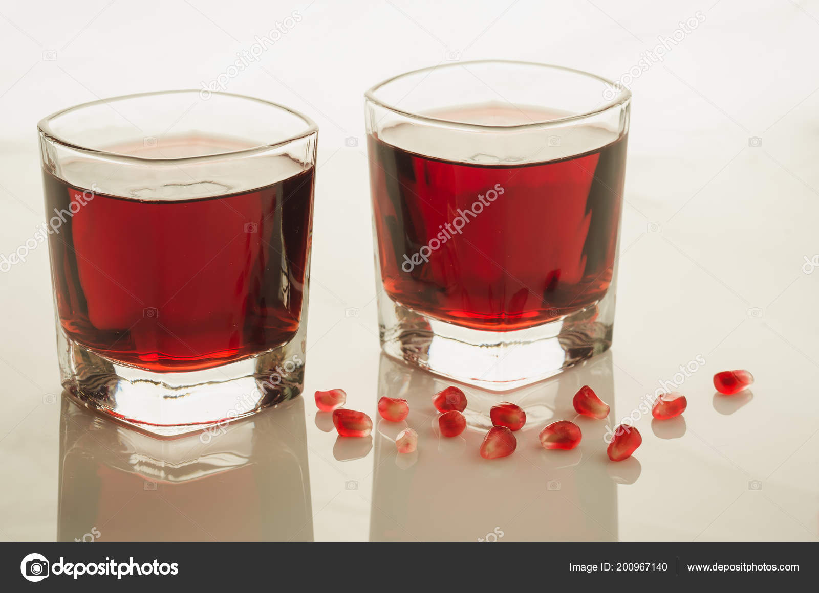 Glasses Garnet Juice Grain Glasses Garnet Juice Grain White Marble