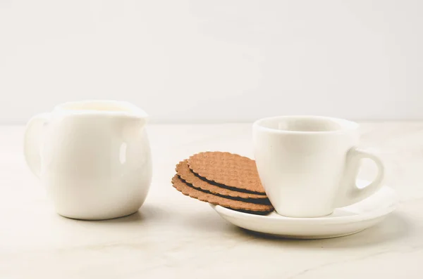 Coffe Espresso Branco Xícara Com Biscoitos Leite Café Espresso Branco — Fotografia de Stock