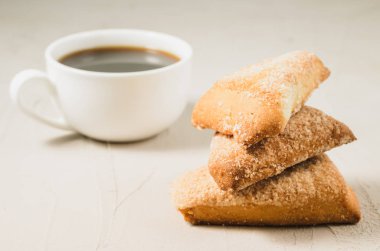 kahve ve ev yapımı kurabiye/kahvaltı whith kahve Kupası ve ev yapımı kurabiye