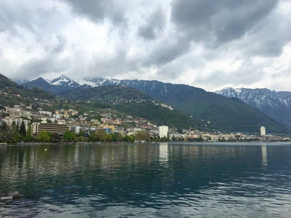 Θέα Στη Λίμνη Της Γενεύης Στο Montreux Ελβετία — Φωτογραφία Αρχείου