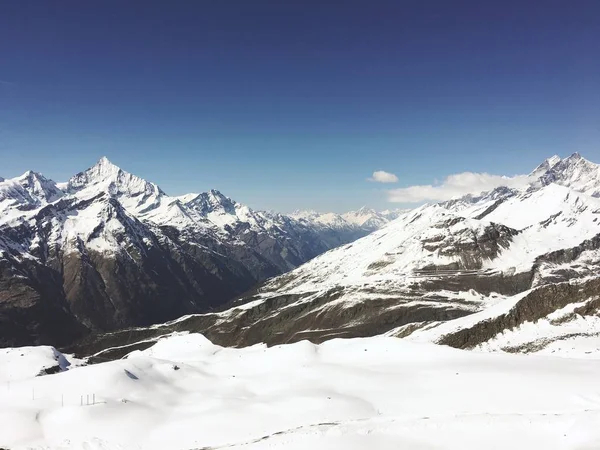 Vista Innevata Delle Alpi Svizzere — Foto Stock