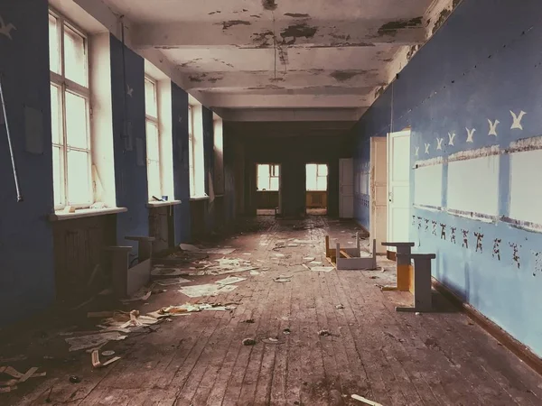 Ecole Abandonnée Dans Village Russe — Photo