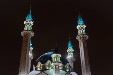 Gece şehir manzaralı bir kazan, Tataristan, Rusya Federasyonu