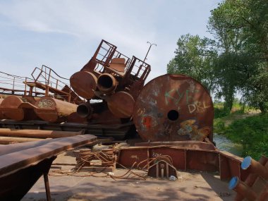 Limanda terk edilmiş gemiler, Rusya