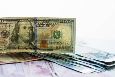 Amerikan ve Avrupa kağıt para