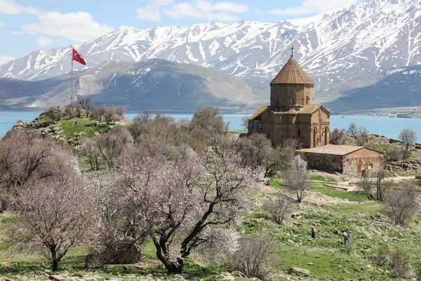 Pulau Akdamar Dan Gereja Armenia — Stok Foto
