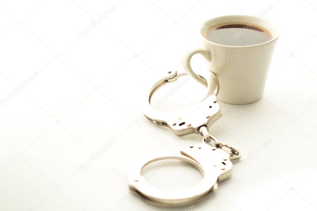 Handcuff with tea handcuff 