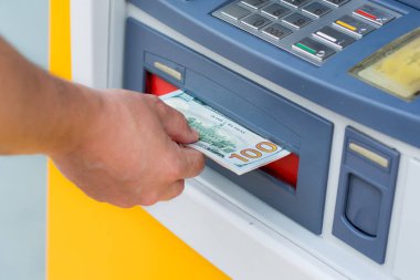 Atm para alarak
