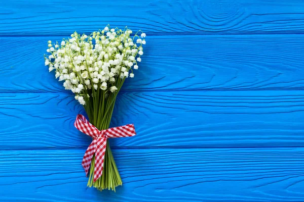 Mooie Boeket Bloemen Lelietje Van Dalen Blauwe Houten Tafel Van — Stockfoto