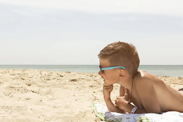 Profile Portrait Teenager Boy Hat Beach — Stock Photo, Image
