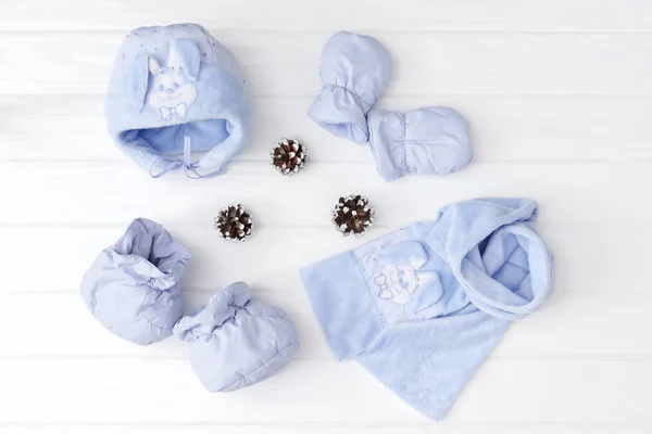 Ensemble Vêtements Hiver Pour Enfants Pour Nouveau Écharpe Chapeau Mitaines — Photo