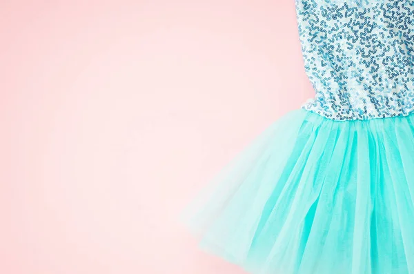 Bovenaanzicht Het Meisje Ballet Tutu Jurk Roze Achtergrond Delicate Details — Stockfoto