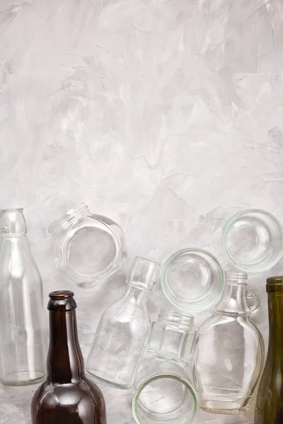 Abfälle Aus Verschiedenen Glascontainern Zum Recyceln Bereit — Stockfoto