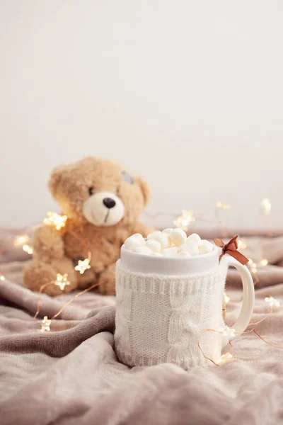 Weergave Van Warme Chocolademelk Met Marshmallows Zachte Geruite Achtergrond Met — Stockfoto