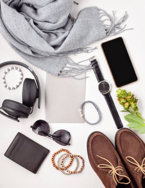 Erkek aksesuar, hediye fikirleri düz lay