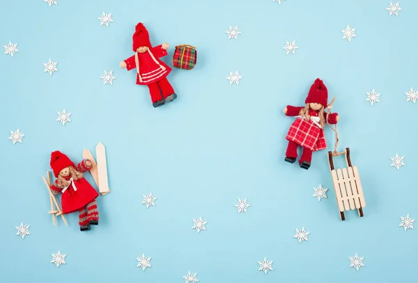 Tarjeta Felicitación Creativa Navidad Año Nuevo Sobre Fondo Azul Pastel — Foto de Stock