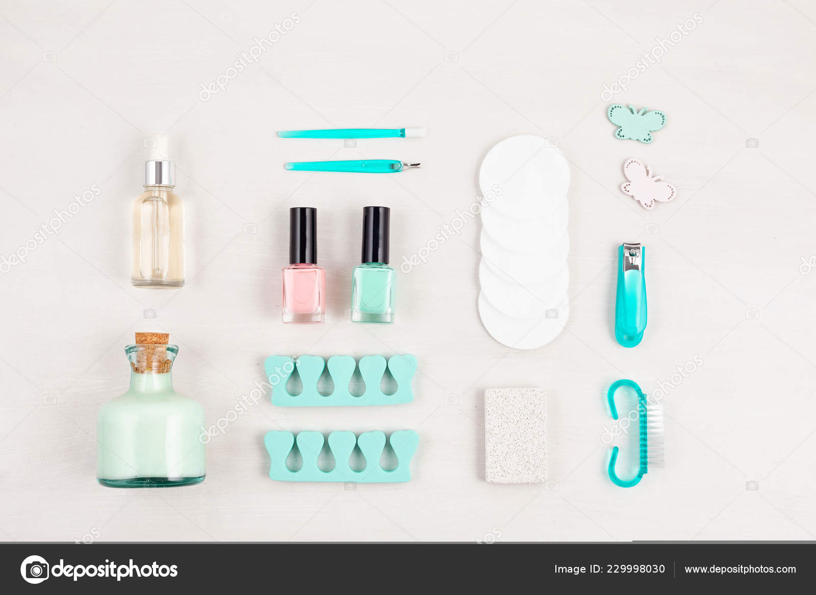 Download Mockup Beauty Cosmetic Products Manicure Pedicure Feet Hands Care Flat Stock Photo Image By C Netrun78 229998030