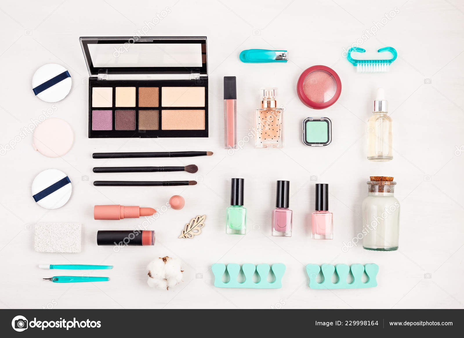 Download Mockup Makeup Cosmetic Products Nails Care Flat Lay Top View Stock Photo Image By C Netrun78 229998164