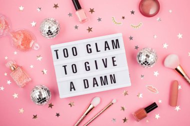 Düz lightbox komik motivasyon, ilham ifade çok glam umurumda için yatıyordu.