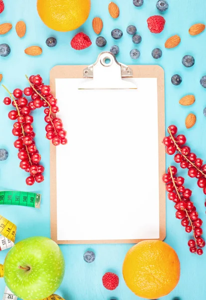 Flat Lay Variety Colorful Fruits Vegetables Clipboard Healthy Eating Diet — Stock Photo, Image