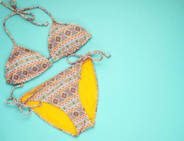 ropical plaj bikini üst görünümü