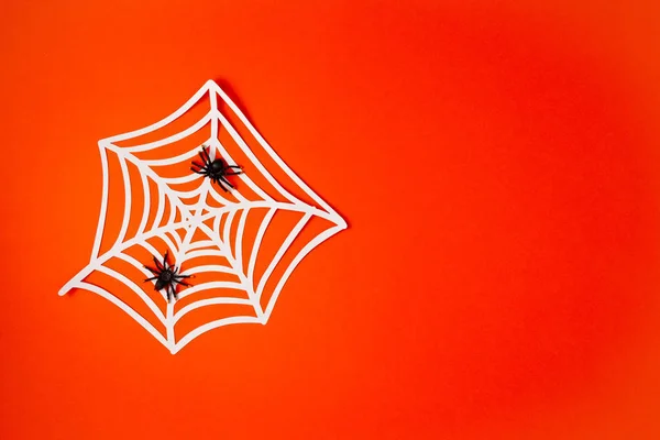Vista superior da decoração de Halloween com morcegos de plástico. Festa, convite — Fotografia de Stock