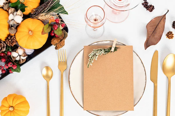 Sjabloon Van Thanksgivinig Tafel Decoratie Met Mock Van Het Menu — Stockfoto