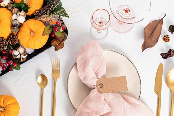 Sjabloon Van Thanksgivinig Tafel Decoratie Met Mock Van Gast Tag — Stockfoto