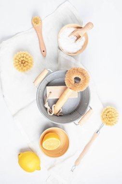 Ev temizliği zehirli değil, doğal ürünler. Plastiksiz, sıfır atık yaşam tarzı. Düz yatış, üst görünüm