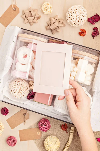 Bereiten Pflege Paket Saisonale Geschenkbox Mit Eibisch Tee Kaffee Oder — Stockfoto