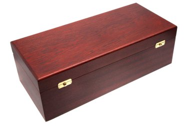 Beyaz arka plan üzerinde izole kahverengi ahşap tabut