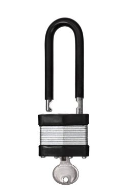 Beyaz arka plan üzerinde izole siyah gümüş asma kilit açmak