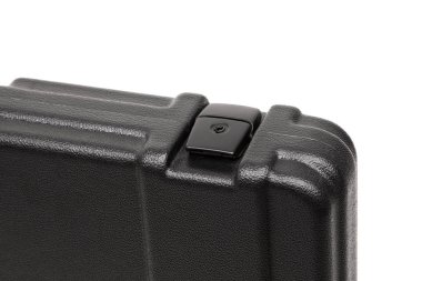 Beyaz arka plan üzerinde izole silahlar için siyah çantası