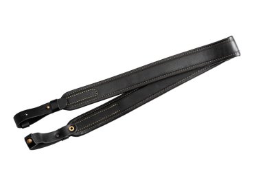 Beyaz arka plan üzerinde izole bir silah için deri omuz askısı