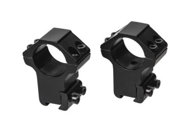 Beyaz arka planda izole edilmiş bir tüfeğin dürbünü için yapılmış hızlı bir bağlantı kopması. Keskin nişancı Dürbünü Hızlıca Bırak 