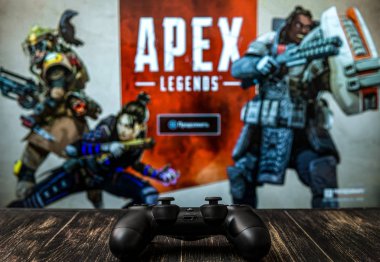Odessa, Ukrayna - 19 Şubat 2019. Siyah playstation 4 gamepad
