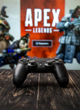 Odessa, Ukrayna - 19 Şubat 2019. Siyah playstation 4 gamepad