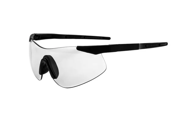Безопасные очки для стрельбы и работы изолированы на белой спине — стоковое фото