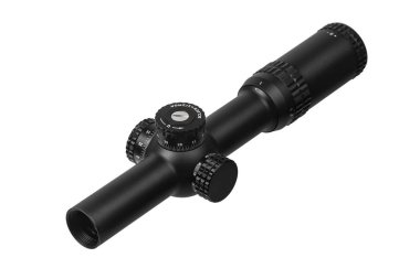 Beyaz arkasında izole siyah optik keskin nişancı kapsamı