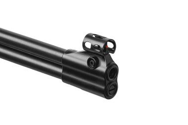 Pnömatik tüfek üzerinde beyaz izole 