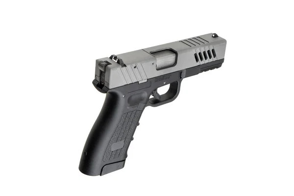 Nowoczesny czarno-szary pistolet izolat na białym tle. Półautomaty — Zdjęcie stockowe