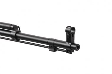 Ahşap kıçlı vintage karabina. Yarı otomatik av rif