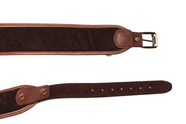 Kahverengi deri bandolier beyaz bir arka plan üzerinde izole