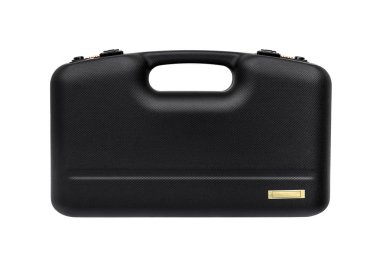 Beyaz arka üzerinde izole silah için siyah plastik durumda