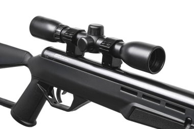Teleskopik görüş ile Hava tüfeği beyaz bir arka planda izole.