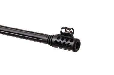 Pnömatik tüfek beyaz arka plan üzerinde izole