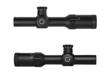 Keskin nişancı ve av tüfekleri için modern optik görme izole bir