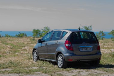Odessa. Ukrayna. Sahilde 2018.05.31.the Araba Mercedes A-class standları.